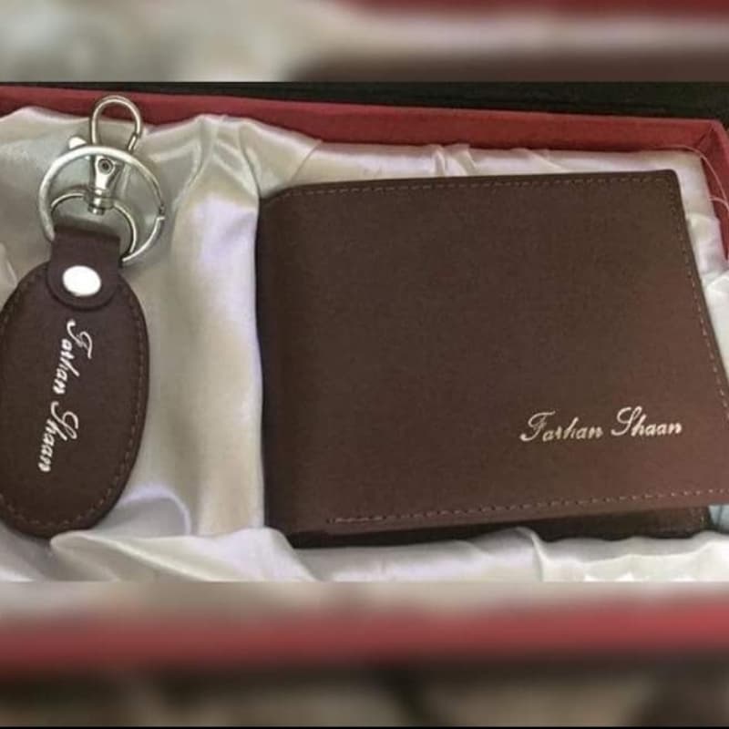 customize wallet keychain oen set